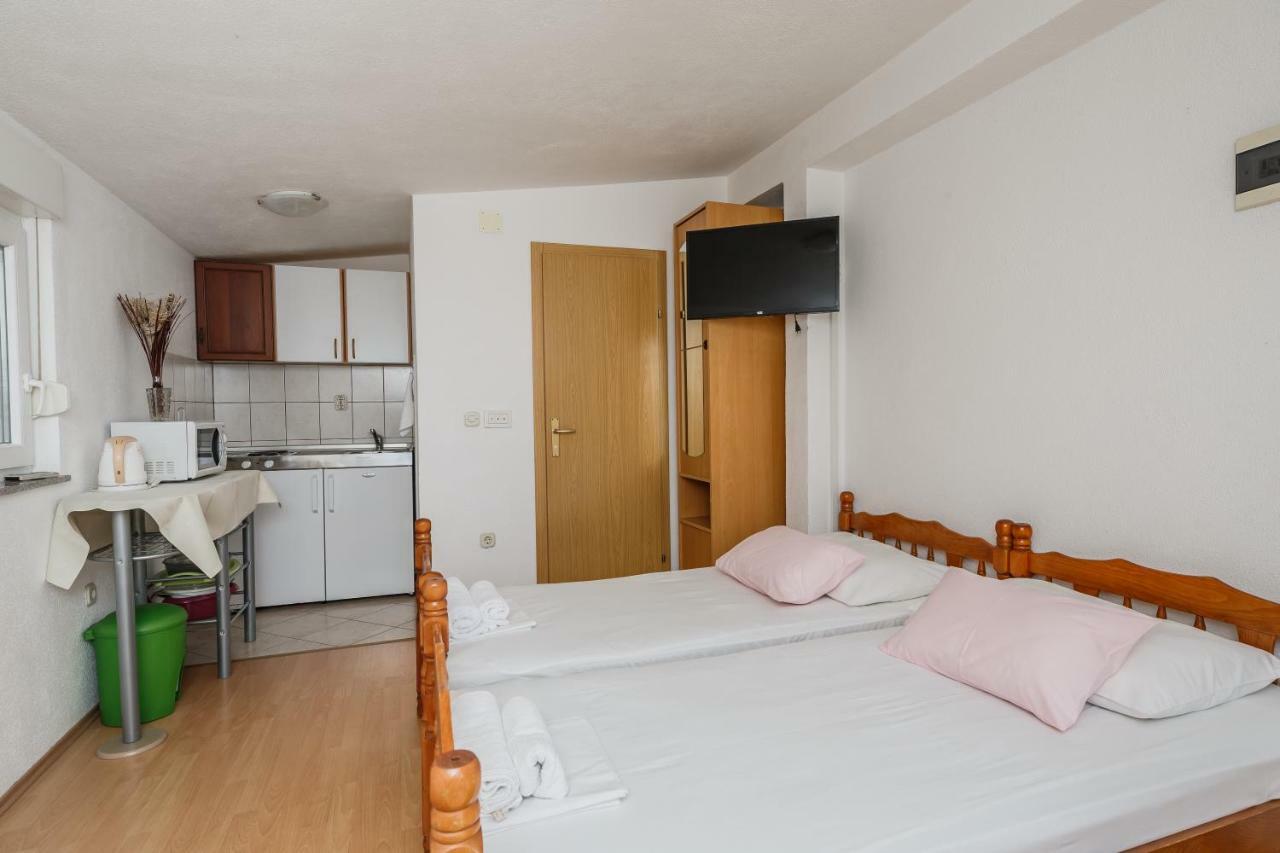 Apartments Mila Kaštela Zewnętrze zdjęcie