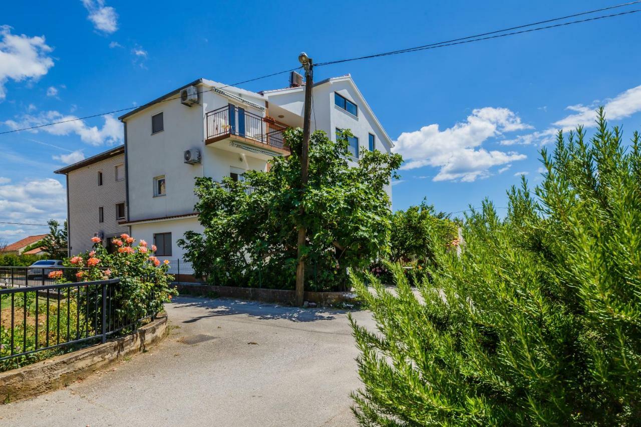 Apartments Mila Kaštela Zewnętrze zdjęcie