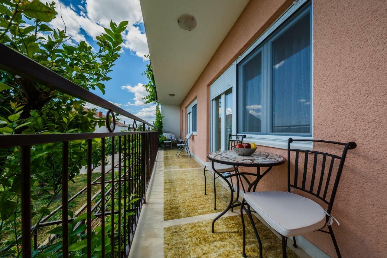 Apartments Mila Kaštela Zewnętrze zdjęcie