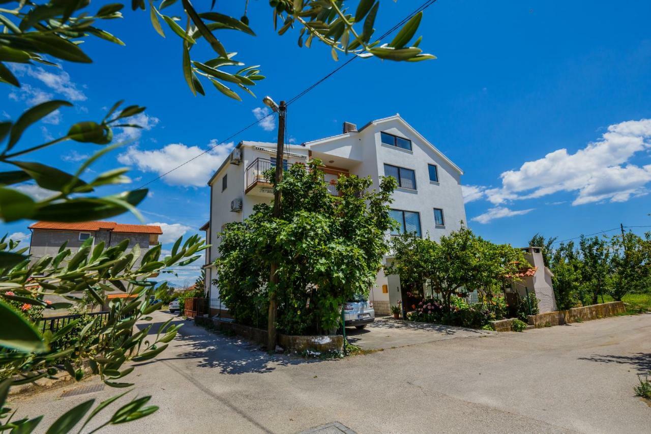 Apartments Mila Kaštela Zewnętrze zdjęcie